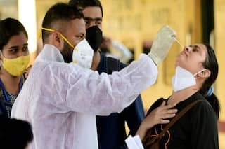 Randeep Guleria Warns People Ahead of Diwali As New Covid Variant Detected in India. Read Full Statement Here