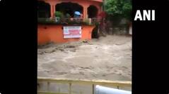 Video: Major Flood At Dehradun Temple After Cloudburst; SDRF Team Carries Out Rescue Ops