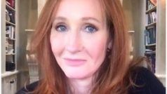 सलमान रुश्दी पर हुए हमले की निंदा करने पर 'हैरी पॉटर' की लेखिका जेके रोलिंग को जान से मारने की धमकी