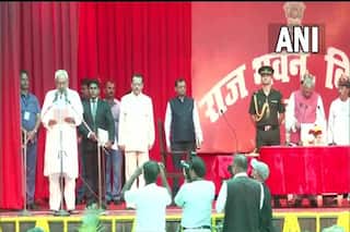 बिहार: नए मंत्रिमंडल में आरजेडी की होगी बड़ी हिस्सेदारी, नीतीश कुमार अपने पास रख सकते हैं गृह मंत्रालय