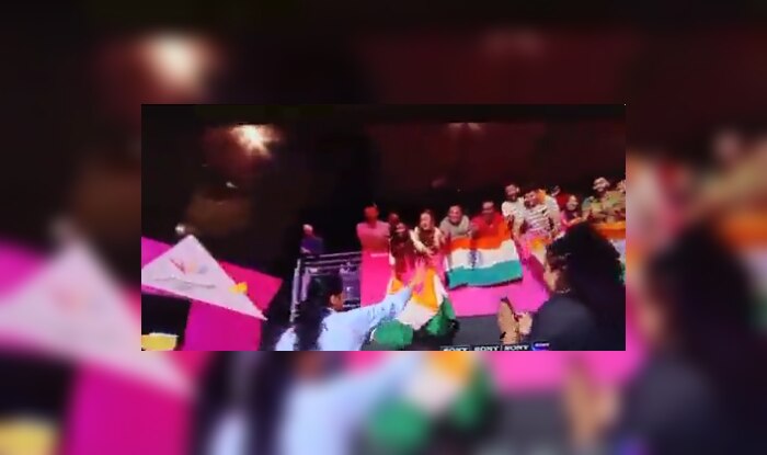QUEEN For a Reason! Sindhu's Heartwarming Gesture Towards Fans After CWG Gold | WATCH