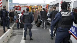 Knife Attack at Paris' Charles de Gaulle Airport, Attacker Shot Dead