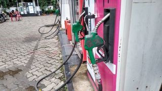 Petrol, Diesel Prices Likely To Go Up As Oil Companies Incur Huge Losses