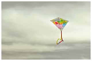 Makar Sankranti 2023: मकर संक्रांति पर पतंग क्यों उड़ाई जाती है? जानें मान्यता