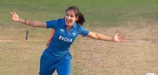 ICC T20I Player Rankings: रेनुका सिंह ने हासिल की करियर-बेस्ट रैंकिंग, नंबर-1 पर पहुंची बेथ मूनी