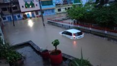 मध्य प्रदेश में भारी बारिश से कई जगहों पर बाढ़ जैसे हालात, शिवपुरी में बही कार; कॉलोनियों में पहुंचे मगरमच्छ
