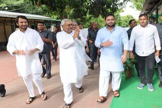 Bihar Political Crisis: Mahagathbandhan Of 7 Parties Will Work Closely, Says Nitish Kumar After Meeting Guv