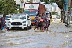 Karnataka Rains Latest Update: IMD Predicts Rainfall, Thunderstorm In These Areas For Next 24 Hours