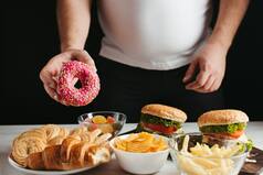 How to Stop Overeating at Night? 3 Tips to Control Your Eating Disorder During Dinner Via Experts
