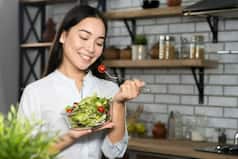 5 Mood-Elevating Foods From Your Kitchen That Can Help You Feel Happier