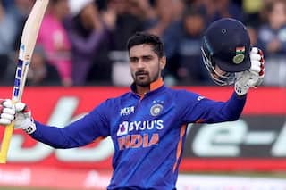 'On The BENCH?' - Deepak Hooda & Others Who May MISS Out in 1st T20I at Mohali