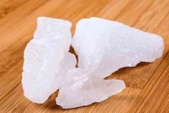 चेहरा हो या बाल फिटकरी है दोनों के लिए उपयोगी, जानें फिटकरी से जुड़े ये 10 सवाल-जवाब