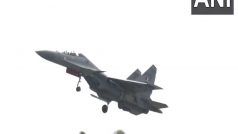IAF का फाइटर जेट Su-30 MKI नए स्वदेशी हथियारों से लैस, चीन को तुरंत जवाब देने को तैयार, देखें उड़ान का वीडियो