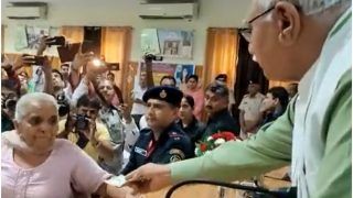 VIDEO:...जब हरियाणा के CM मनोहर लाल ने बुजुर्ग महिला को जेब से दिये 2,500 रुपये | जानें क्या है पूरा मामला