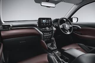 लॉन्च होने से पहले ही इस SUV की जबरदस्त डिमांड, लोगों ने कर दी इतनी बुकिंग, 5 महीने से ऊपर पहुंच गया वेटिंग टाइम