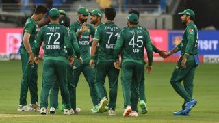 पाकिस्तान का बॉलिंग अटैक प्लेइंग XI में दो स्पिनर रखकर भी मजबूत है: आकाश चोपड़ा