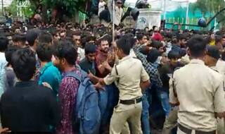 SHOCKING! Cops Resort to Lathicharge on Fans Gathered to Collect Tickets For 3rd T20I | WATCH