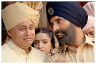 Akshay Kumar Under Fire Over 6 Airbag Video, Called For Promoting    Dowry    | WATCH