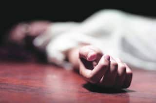 Teenage Boy Wearing Saree, Bindi, Women's Innerwear Found Hanging At House In Siliguri