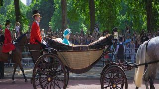 From Shoe-Wearer To Piper, 13 Most Bizarre Jobs In Queen Elizabeth II's Royal Household