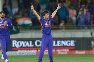 रवि बिश्‍नोई से प्रभावित हुए इरफान पठान, 'भारत-पाक मैच के दबाव में और निखरा खेल'