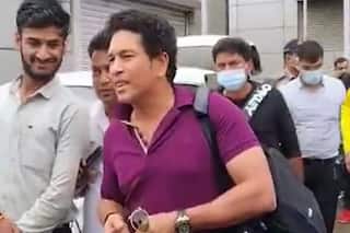 WATCH: मैदान में नहीं, हजारों फीट की ऊंचाई पर 'सचिन-सचिन' से गूंजा आसमान, गॉड ऑफ क्रिकेट ने फैंस पर यूं लुटाया प्यार