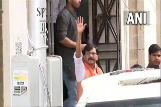 Mumbai: शिवसेना MP संजय राउत को राहत नहीं मिली, न्यायिक हिरासत और बढ़ाई गई