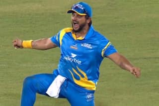 चौके-छक्के जड़ने के लिए फिर सुरेश रैना तैयार, इस लीग से किया करार