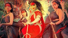देवी दुर्गा की भक्ति में लीन अक्षरा सिंह का गाना 'चौसठ जोगीनिया माई' का धांसू टीजर आउट