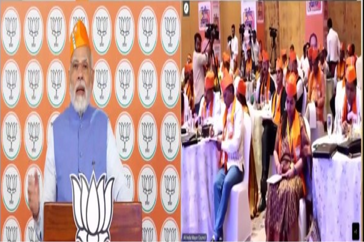 गुजरात में भाजपा के मेयरों को पीएम मोदी का मंत्र, बताया कैसे कर सकते हैं विकास में मदद