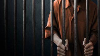 UP: नोएडा में चौंकाने वाला केस, डिस्ट्रिक्ट जेल में HIV पॉजिटिव मिले 26 कैदी