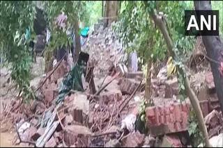 यूपी में भारी बारिश का कहर: लखनऊ में दीवार गिरने से तीन बच्चों सहित 9 की मौत, उन्नाव में तीन की गई जान