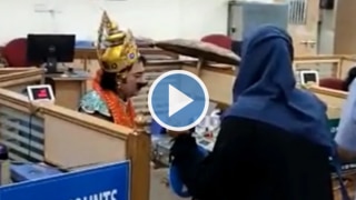 Viral Video: SBI Employee Dresses Up King Mahabali to Celebrate Onam, Wins Hearts | Watch