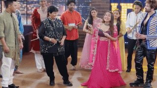 Indian Idol 13: नेहा कक्कड़- फाल्गुनी पाठक ने किया गरबा, 'तूने पायल है'...के रीमेक पर कहा था उल्टी है