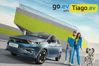 Tata Tiago EV Launch: टाटा ने लॉन्च की सबसे सस्ती इलेक्ट्रिक कार, कीमत 8.49 लाख रुपये से शुरू, इन कंपनियों की बढ़ी मुश्किल