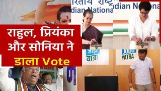 Congress President Election: अध्यक्ष पद के चुनाव हेतु Gandhi Family ने किया मताधिकार का इस्तेमाल | Watch Video