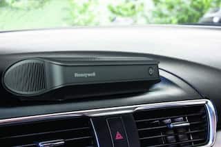 शहर के भयंकर प्रदूषण में भी आपको मिलेगी साफ हवा, बजट रेंज की इन 3 कारों में मिलता है ये शानदार फीचर