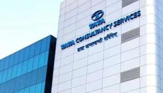 Tata Consultancy Services: TCS ने ज्यादातर कर्मचारियों को किया 100% वैरियेबल वेतन का भुगतान, इन्फोसिस का औसत 65% रहा