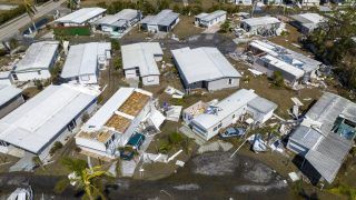 Hurricane Ian Leaves Dozens Dead as Focus Turns to Rescue, Recovery