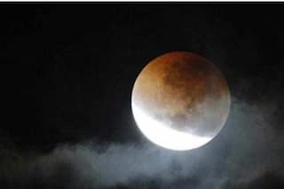 Chandra Grahan 2022: जानिए चंद्र ग्रहण के दिन क्या करें और क्या न करें? कुछ महत्वपूर्ण बातें