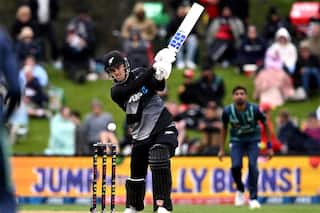 Tri-Series NZ vs PAK: न्यूजीलैंड ने पाकिस्तान को आसानी से पीटा, सीरीज में दूसरी जीत