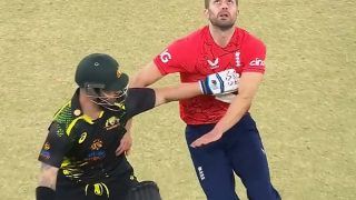 AUS vs ENG : मैथ्‍यू वेड की शर्मनाक हरकत, इंग्लिश गेंदबाज को धक्‍का देकर खुद को बचाया, देखें वीडियो