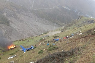 Private Helicopter Crashes 2 km From Kedarnath, 7 Including 2 Pilots Dead