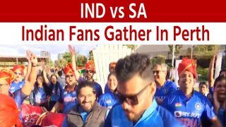 IND vs SA T20I World Cup 2022 in Perth, Indian Fans Gather Outside Stadium Praying For India's Hat-trick Win - Watch Video
