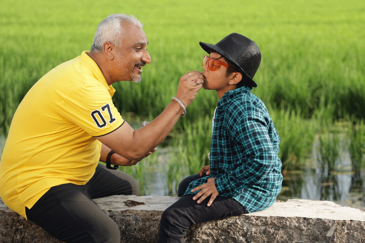 'I Love You Dadu', अवधेश मिश्रा की फिल्म 'दादू-आई लव यू' में दिखेगा दादा-पोते का प्यार, दिल जीत लेगी ये कहानी