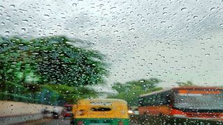 Delhi Witnesses Light Rain: Cloudy Weather Brings Temperature Further Down. Check IMD Forecast