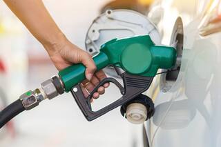 मारुति सुजुकी जितनी जल्दी कर देगी ये काम, पेट्रोल से आधे दाम में लोग चलाएंगे कार