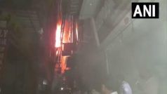 Delhi Fire: गांधी नगर कपड़ा मार्केट में लगी भीषण आग, दुकान से जला हुआ शव बरामद