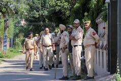 Mobile Data Services Suspended In Rajouri District Ahead Of Amit Shah's Public Rally