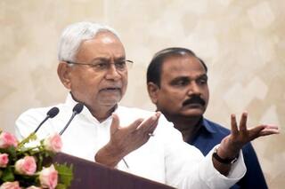 Bihar News: सीएम नीतीश की मांग-बिहार के लिए अलग हो रेल बजट, बोले 'हम ढेरों नौकरियां देते थे'